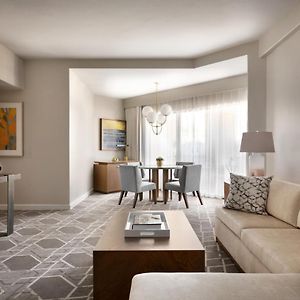One-Bedroom King Suite